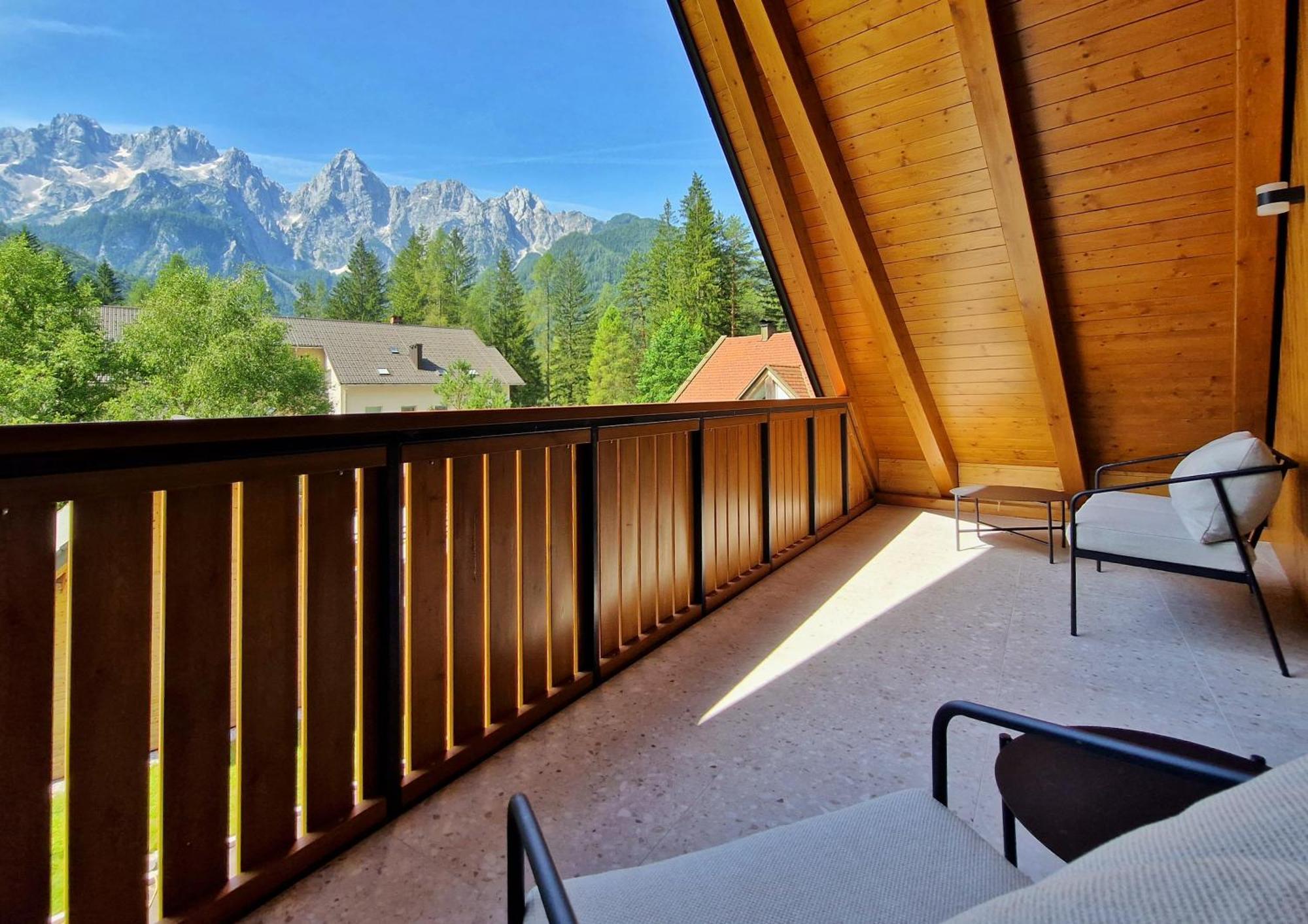 Apartamento Hisa Oblak Gozd Martuljek Exterior foto