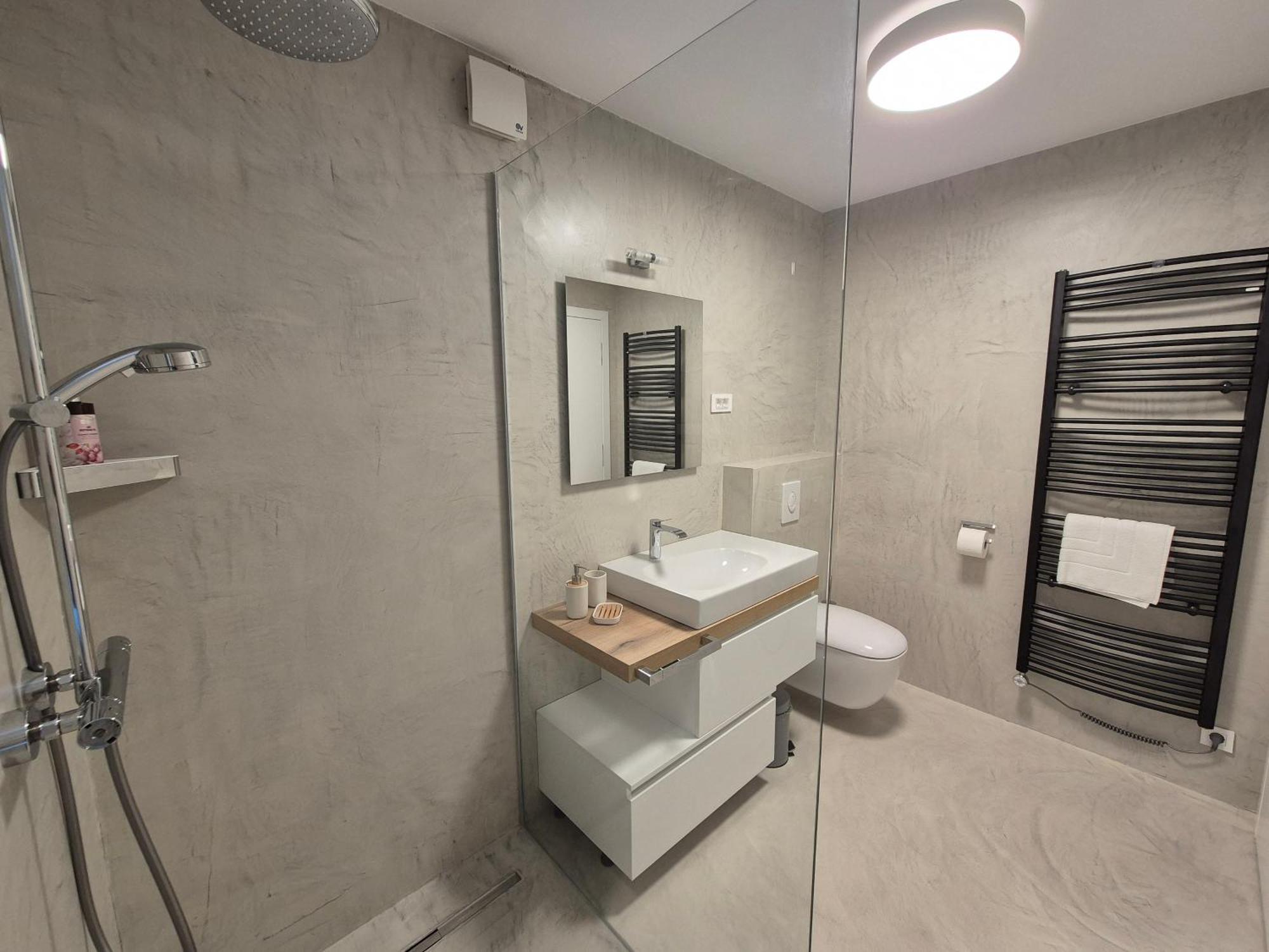 Apartamento Hisa Oblak Gozd Martuljek Exterior foto